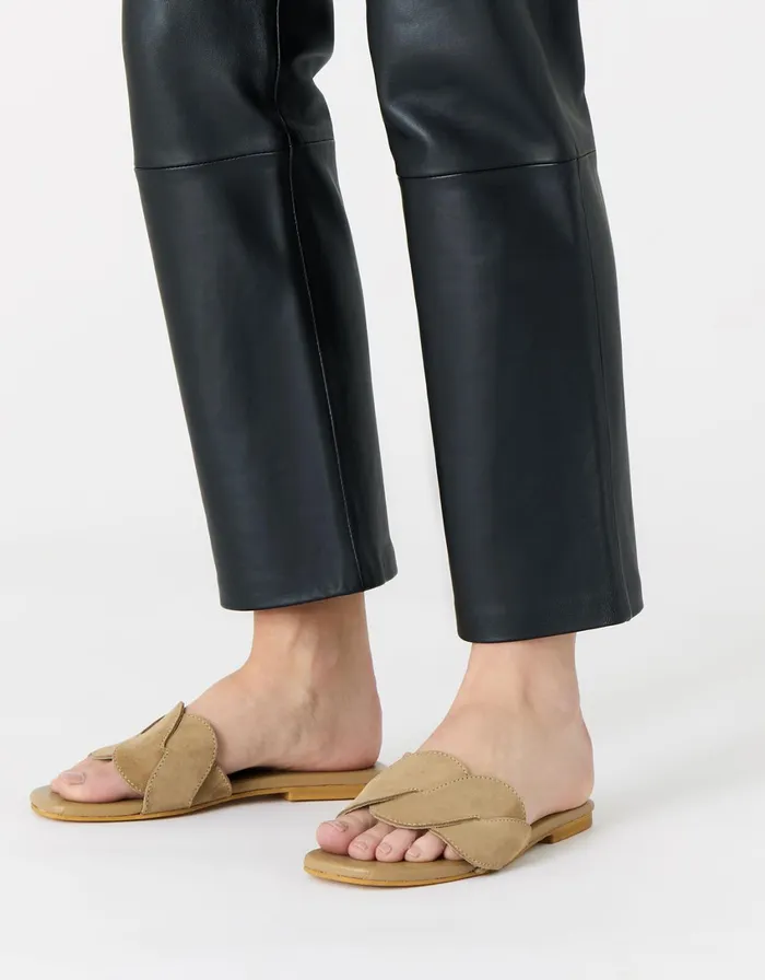Accessorize Twisted Leather Sandals Tan Tan Women Sandals and Flip Flops