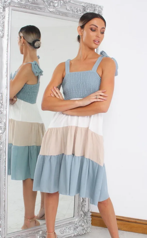 Blue Shirred Colour Block Tiered Shift Dress Women Missfiga Skater Dresses Blue Shirred Colour Block Tiered Shift Dress Women Missfiga Skater Dresses