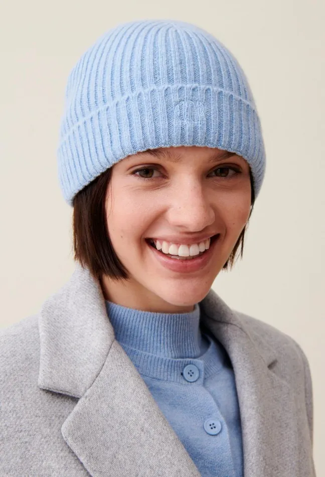 Claudie Pierlot Cashmere Ribbed Hat Cp Embroidery Sky Blue Women Scarves Hats And Gloves Claudie Pierlot Cashmere Ribbed Hat Cp Embroidery Sky Blue Women Scarves Hats And Gloves