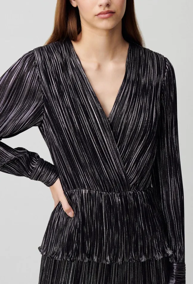 Claudie Pierlot Short Silver Ruffled Dress Black Women Dresses Claudie Pierlot Short Silver Ruffled Dress Black Women Dresses