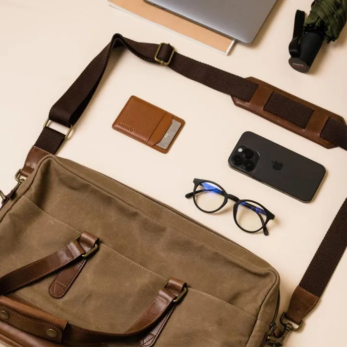 Nisolo Bags and Wallets Men Vincent Slim Briefcase Waxed Canvas Nisolo Bags and Wallets Men Vincent Slim Briefcase Waxed Canvas