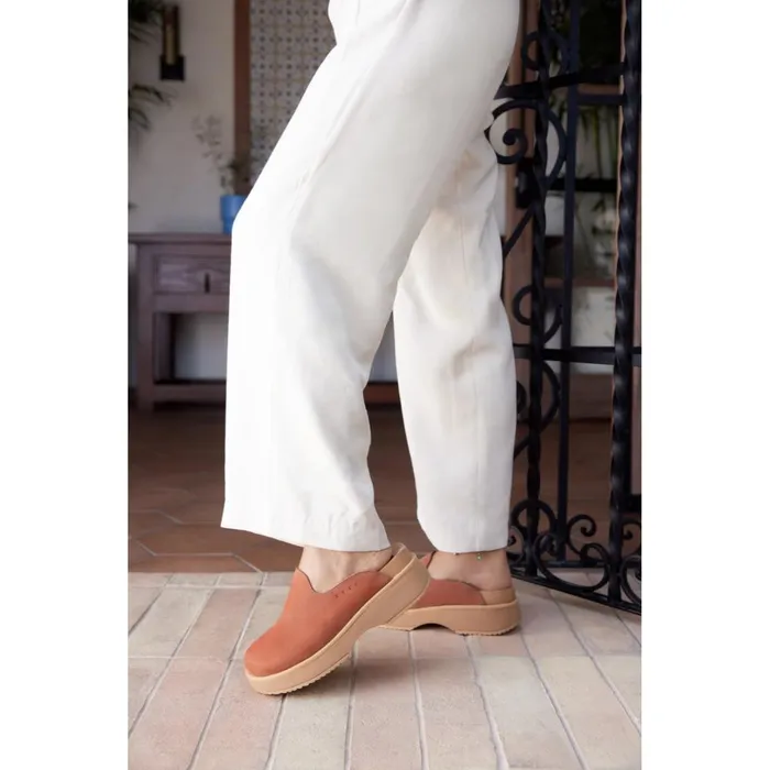 Reef Clogs Women Vista Skye Caramel Reef Clogs Women Vista Skye Caramel