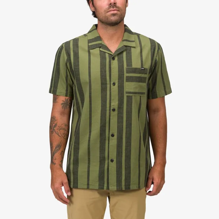Reef TShirts and Shirts Men Angelo Short Sleeve Camp Shirt Olivine