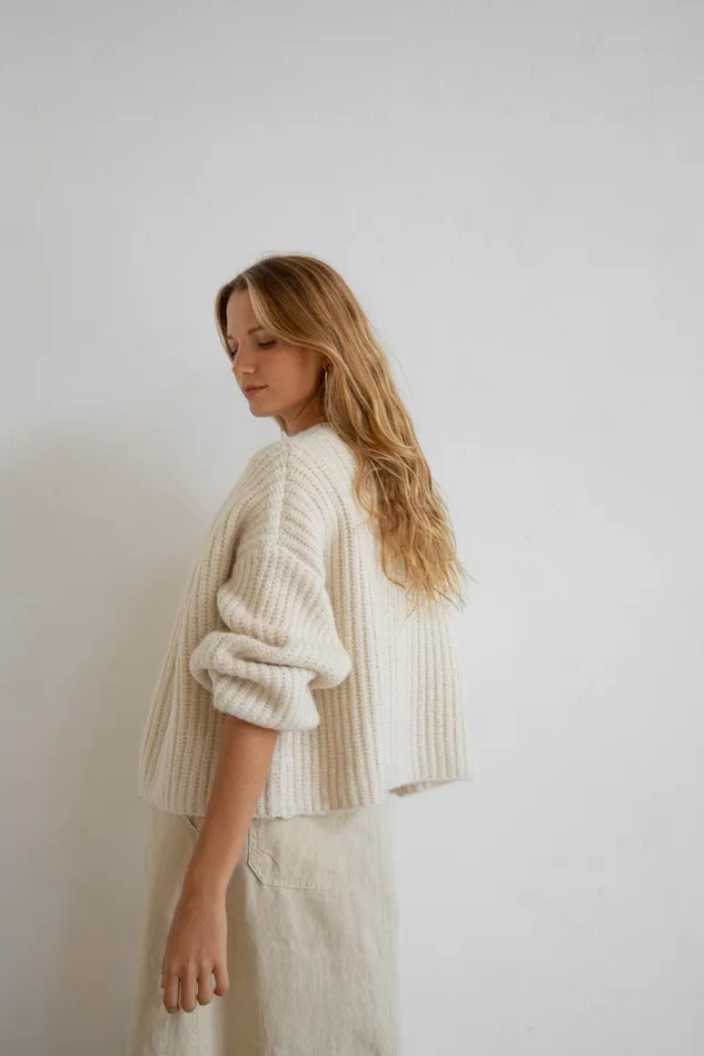 VRG GRL Elsie Knit Cardigan Cream Women JumpersSweaters VRG GRL Elsie Knit Cardigan Cream Women JumpersSweaters