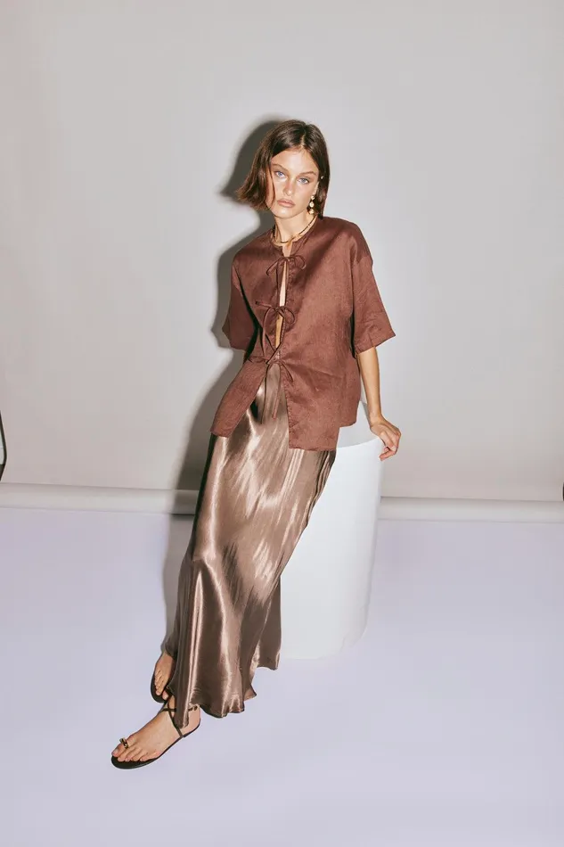 VRG GRL Naomi Linen Smock Top Umber Women Short Sleeve VRG GRL Naomi Linen Smock Top Umber Women Short Sleeve