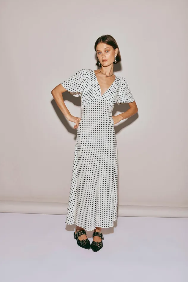VRG GRL Summer Nostalgia Bias Cut Midi Dress White Women MidiMaxi Dresses VRG GRL Summer Nostalgia Bias Cut Midi Dress White Women MidiMaxi Dresses