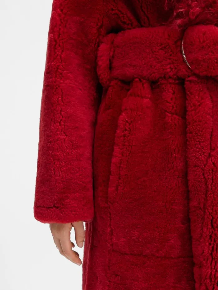 Women Coats and Jackets JACQUEMUS The Pilou Long Coat Dark Red Women Coats and Jackets JACQUEMUS The Pilou Long Coat Dark Red