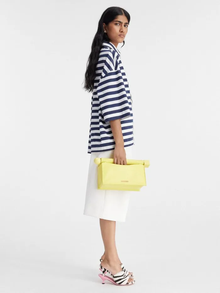 Women Crossbody and Handbags JACQUEMUS The Rond Carr Clutch Yellow Women Crossbody and Handbags JACQUEMUS The Rond Carr Clutch Yellow