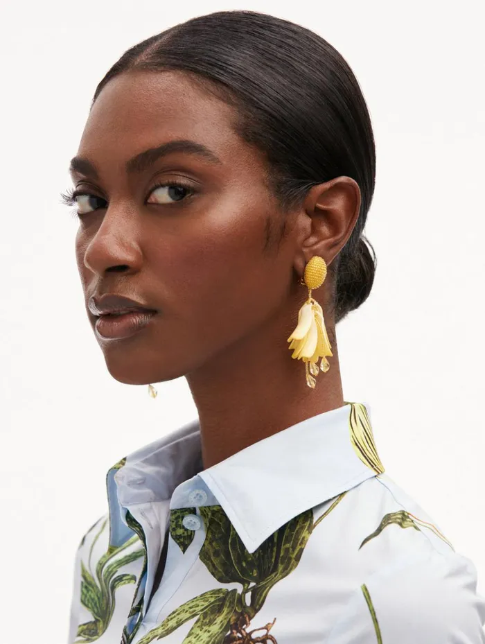 Women Earrings Oscar De La Renta Classic Impatiens ClipOn Earrings Yellow Women Earrings Oscar De La Renta Classic Impatiens ClipOn Earrings Yellow
