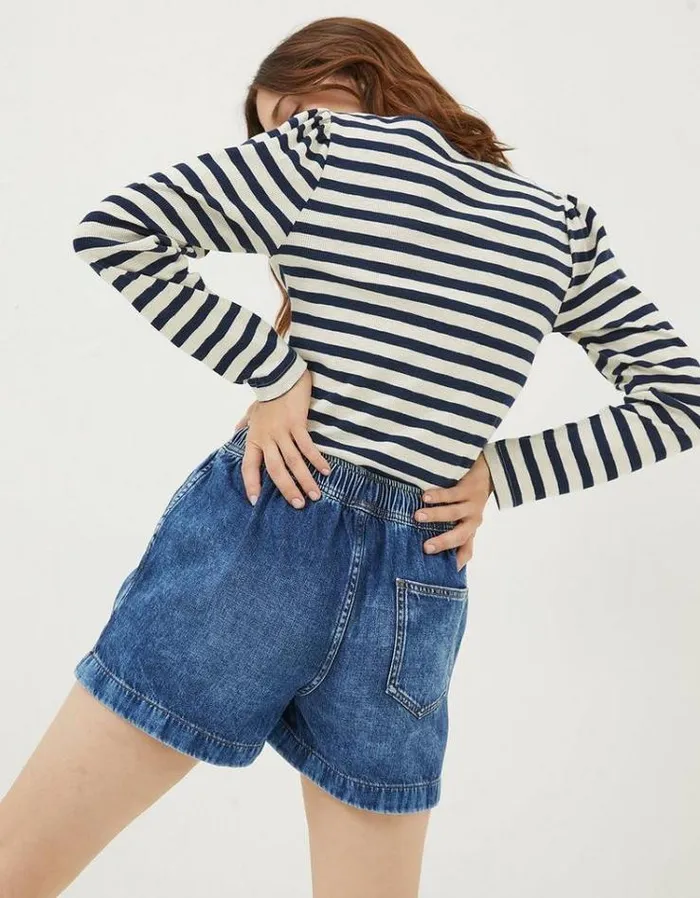 Women FatFace Vacation Shop Ashby Pull On Denim Shorts Vintage Blue