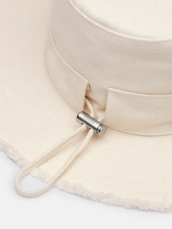 WomenMen Hats JACQUEMUS The Artichaut Bucket Hat Offwhite WomenMen Hats JACQUEMUS The Artichaut Bucket Hat Offwhite