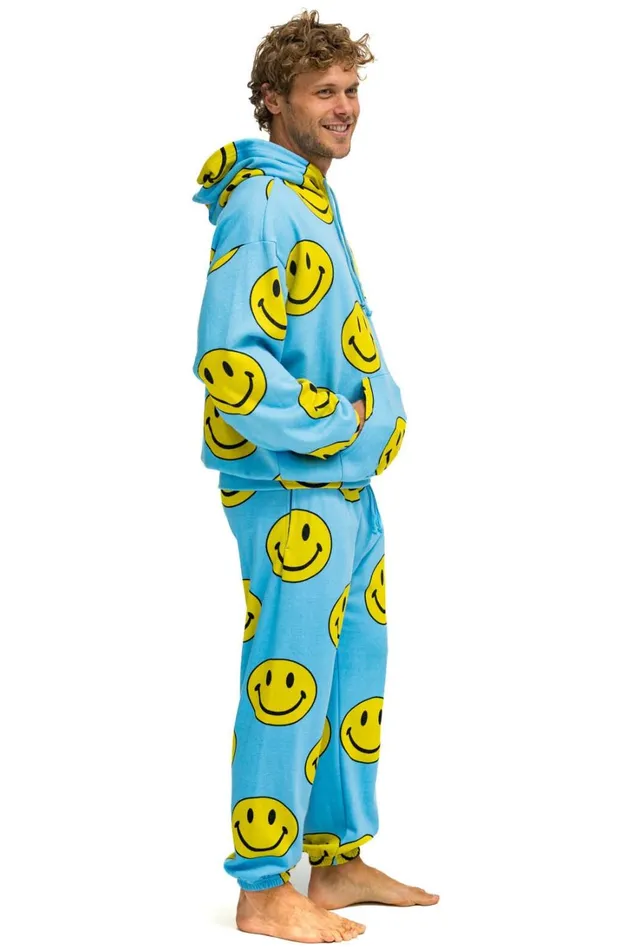 WomenMen Tops Aviator Nation SMILEY REPEAT RELAXED PULLOVER HOODIE 8211 SKY WomenMen Tops Aviator Nation SMILEY REPEAT RELAXED PULLOVER HOODIE 8211 SKY