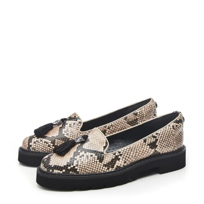 Women Moda In Pelle Brogues And Loafers Evelyn Natural Snake Print
