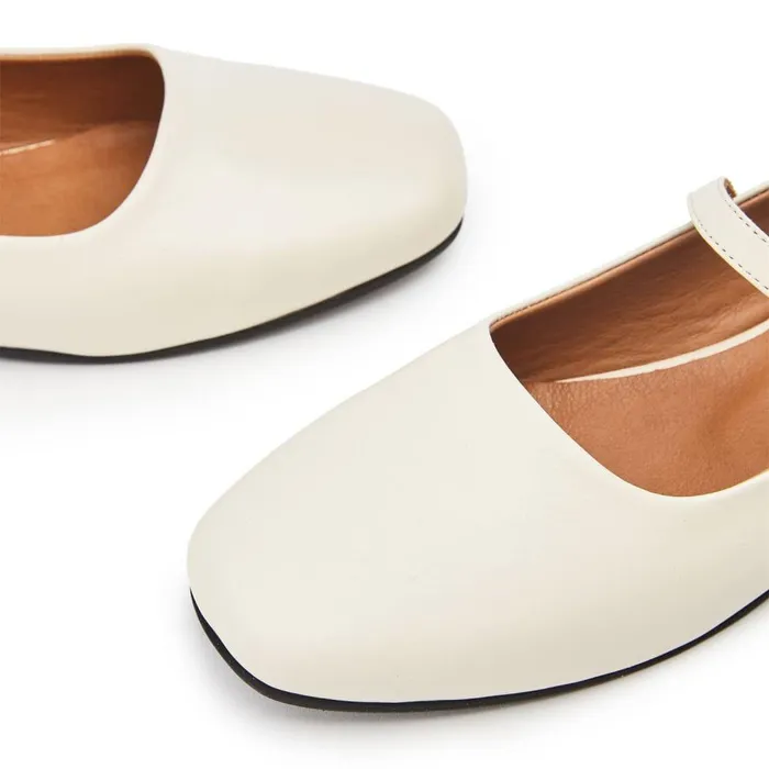 Women Moda In Pelle Flat And Ballerina Shoes Elyssian Off White Leather Women Moda In Pelle Flat And Ballerina Shoes Elyssian Off White Leather