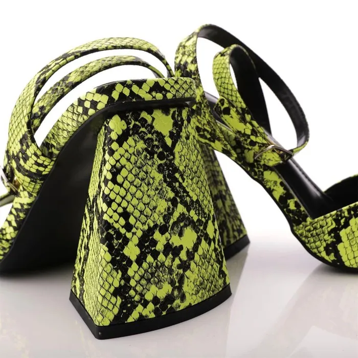 Women Moda In Pelle Heeled Sandals M By Moda Maizie Yellow Snake Print
